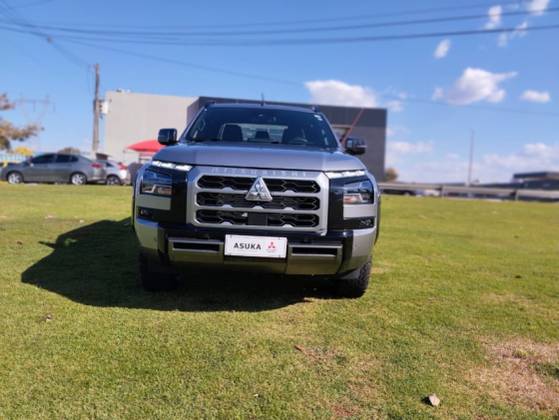 MITSUBISHI TRITON 2.4 BITURBO DIESEL CD KATANA 4X4 AUTOMÁTICO